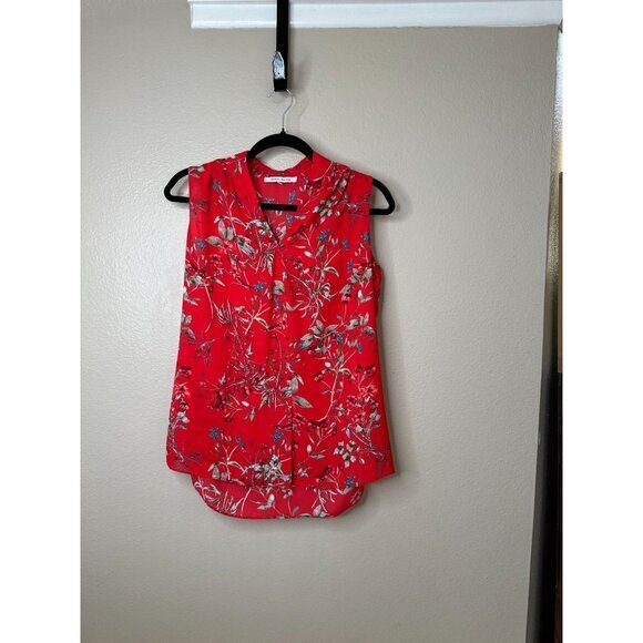 Rose &‎ Olive Womens Red Blouse Small floral sleeveless polyester pullover vneck - Picture 1 of 7